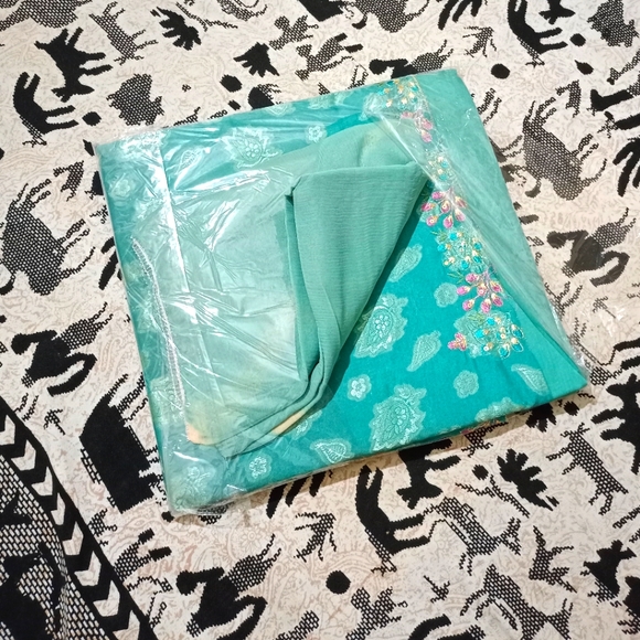 Pre-owned On Sale Desi Bling Punjabi unstitched suit - Picture 3 of 3